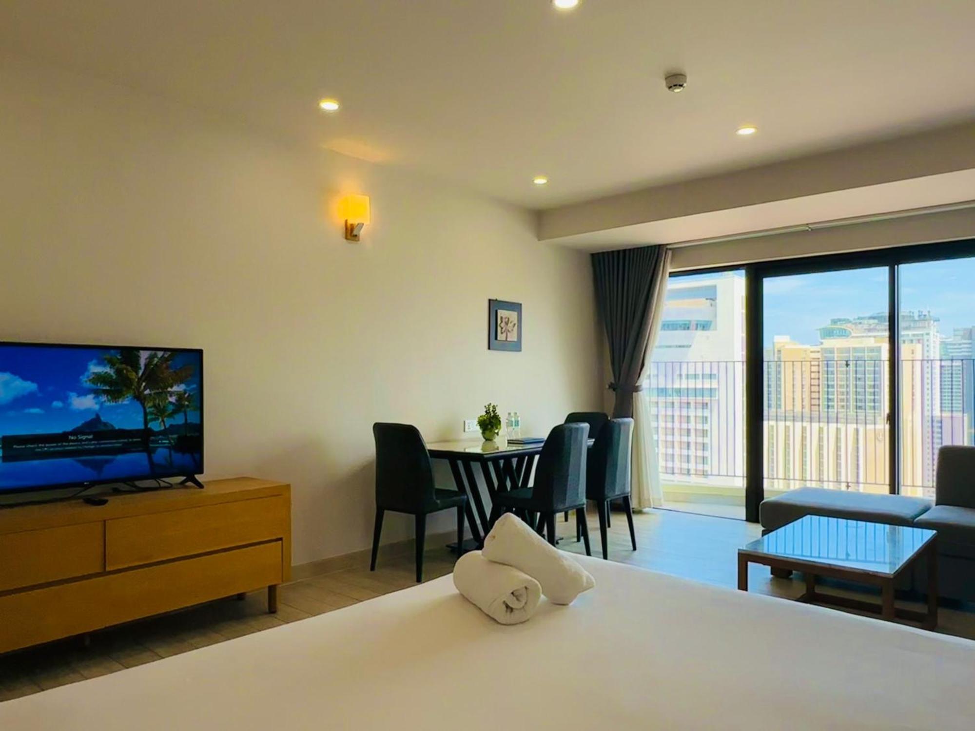 Gold Coast Nha Trang Luxury Apartment - Ocean View Eksteriør bilde