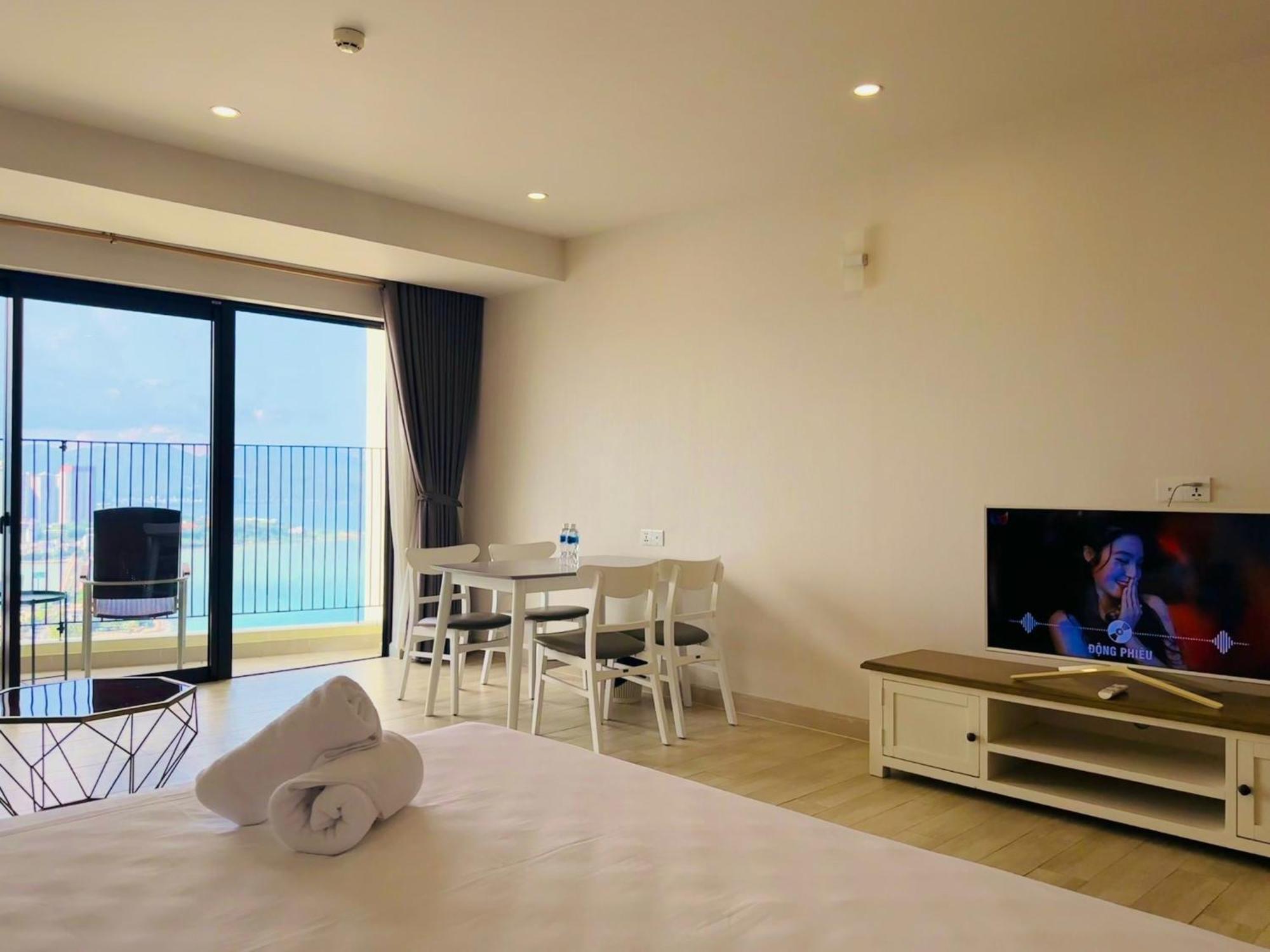 Gold Coast Nha Trang Luxury Apartment - Ocean View Eksteriør bilde