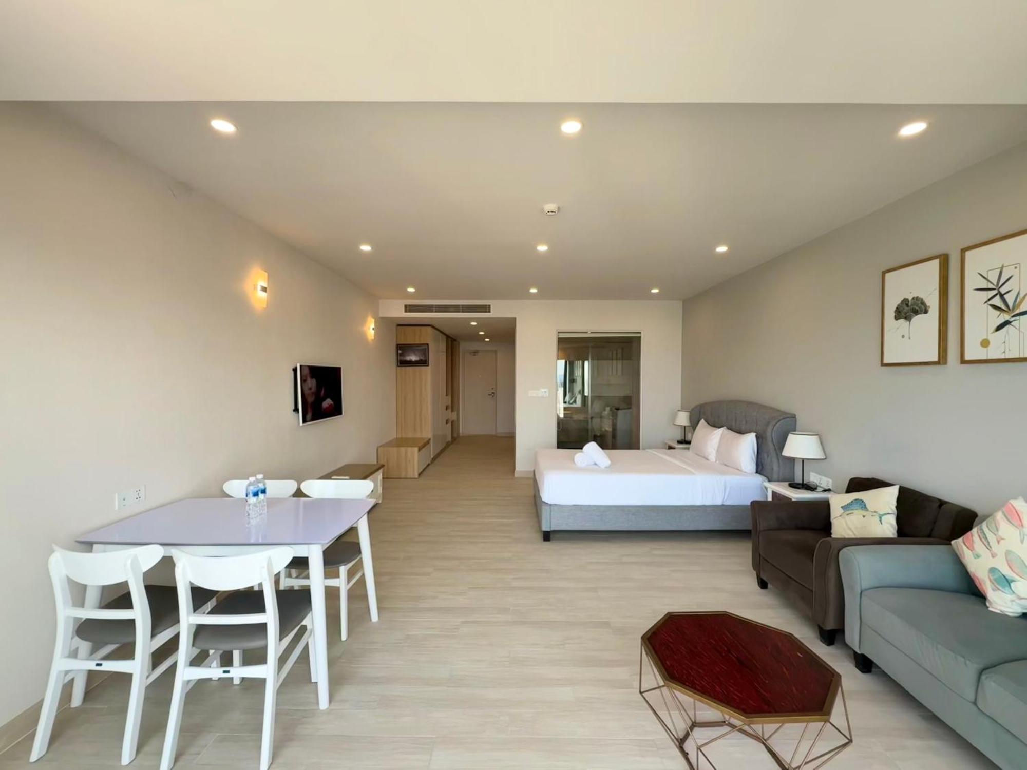Gold Coast Nha Trang Luxury Apartment - Ocean View Eksteriør bilde