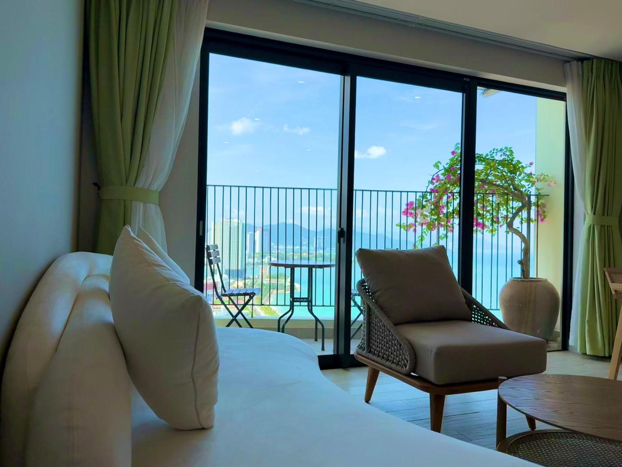 Gold Coast Nha Trang Luxury Apartment - Ocean View Eksteriør bilde